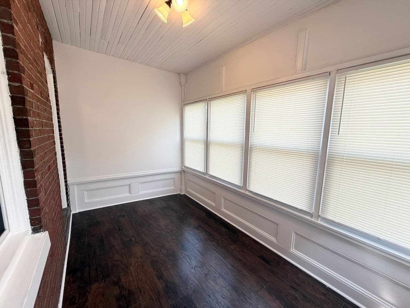 Collingdale Townhome: 242 Pusey Ave