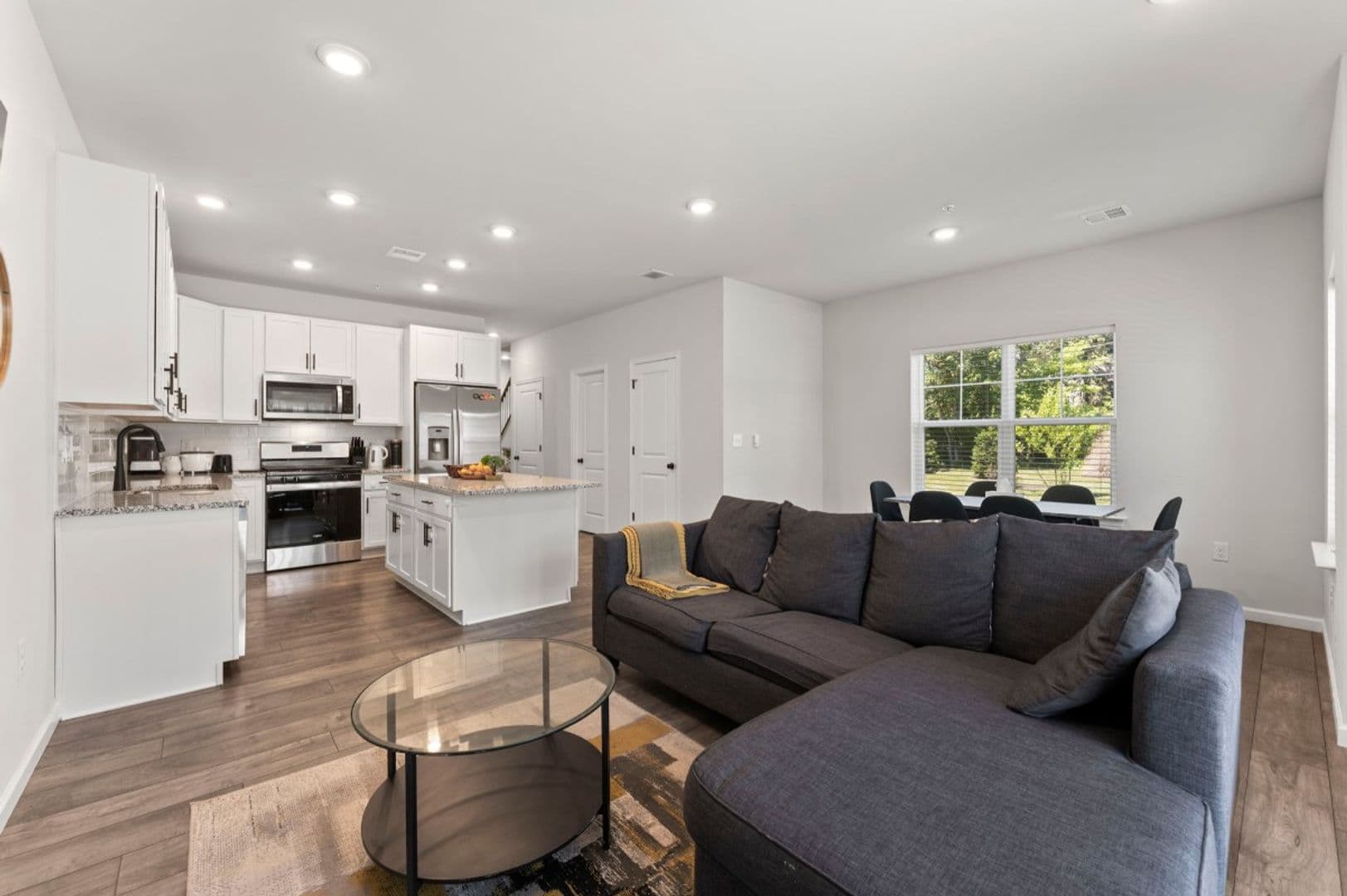 Norristown House: 230 Honey Ln