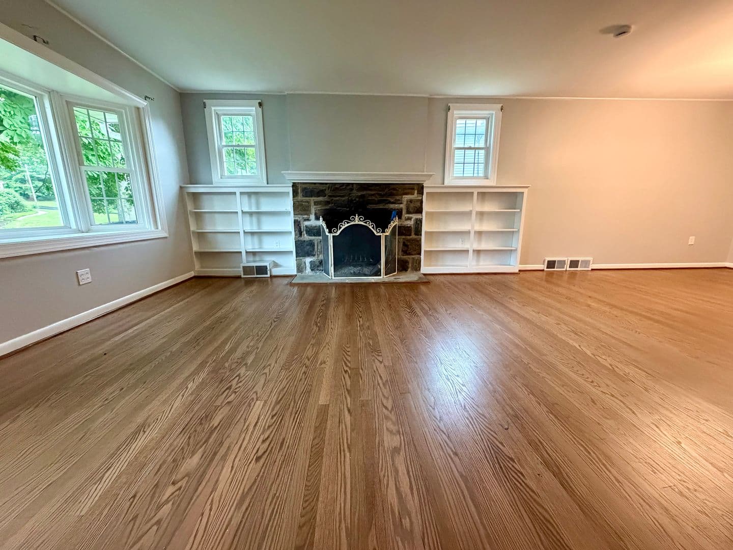Glenside House: 300 Winding Way