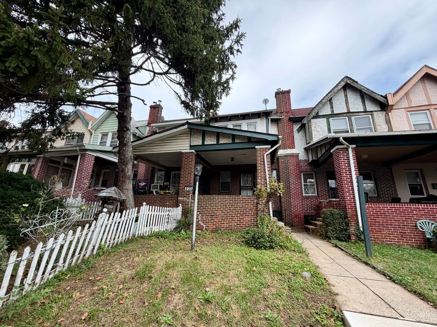 Philadelphia House: 7207 Sommers Rd