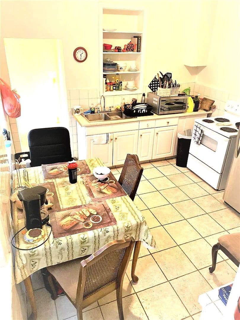 Philadelphia Apartment: 2213 N Camac St