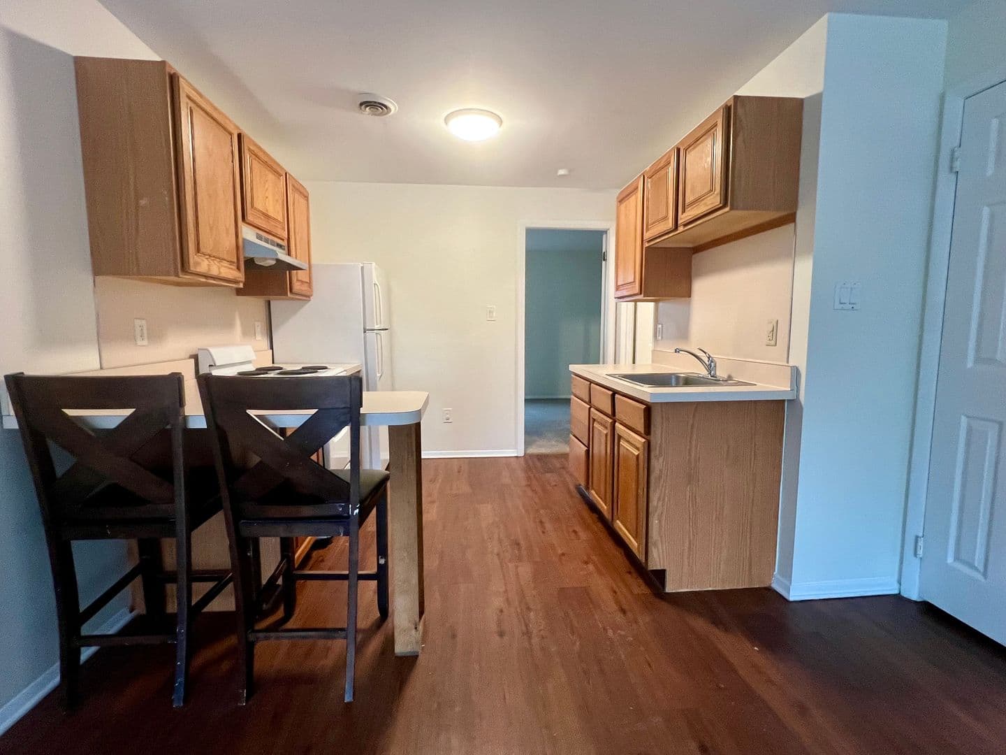 Lansdale Apartment: 100 E Mount Vernon St
