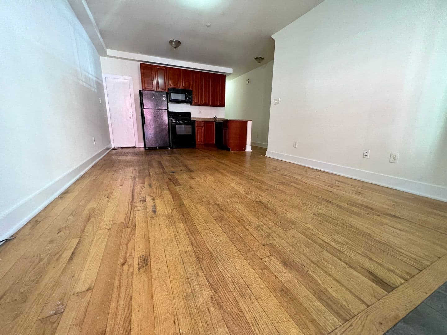Philadelphia Apartment: 1921 N Gratz St