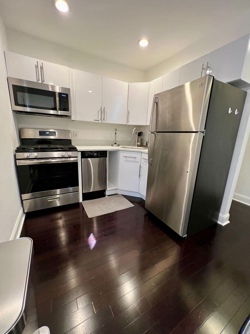 Philadelphia Apartment: 1839 N 33rd St.