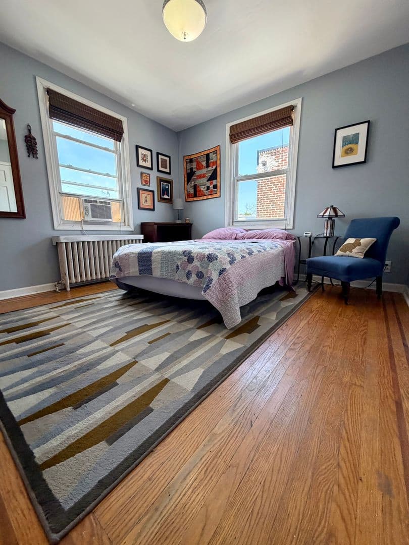 Upper Darby Townhome: 216 Glencoe Rd