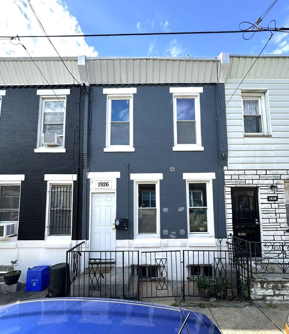Philadelphia Townhome: 1926 McClellan St