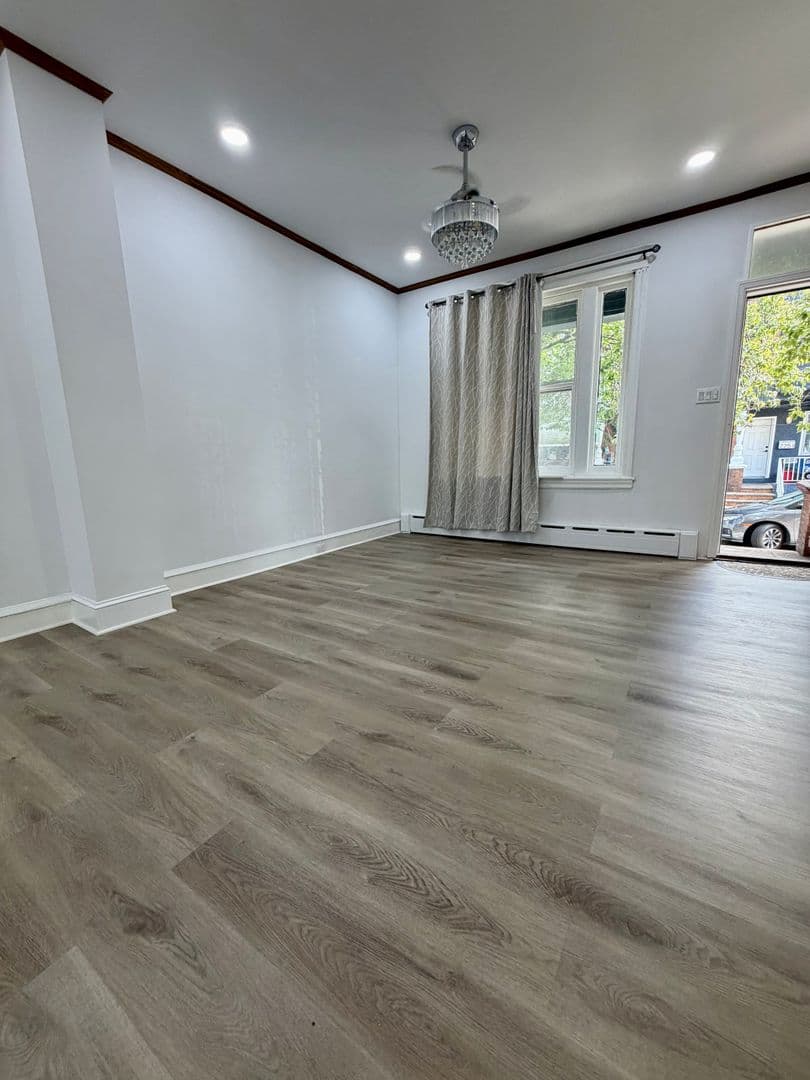 Philadelphia House: 2248 S Beechwood St