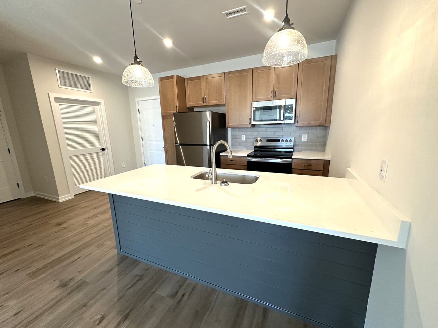 Chalfont Apartment: 409 W Butler Ave