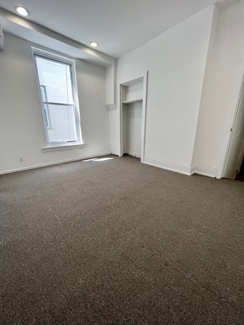 Philadelphia Townhome: 412 N 32nd St
