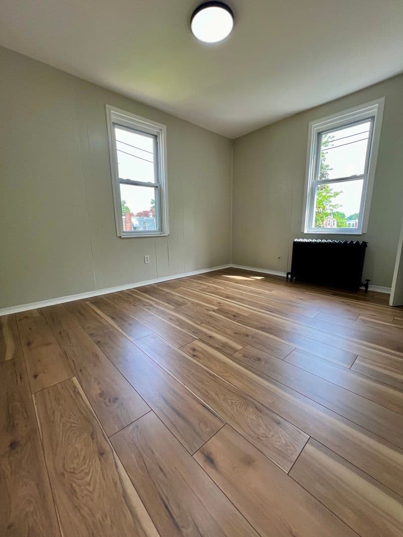 Collingdale Townhome: 13 Kern St