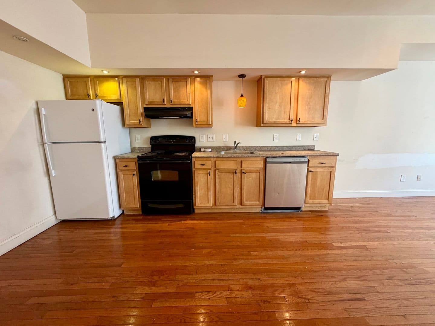 Philadelphia Apartment: 2025 N 18th St