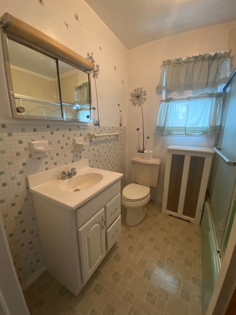 Havertown Condo: 710 Darby Rd #2