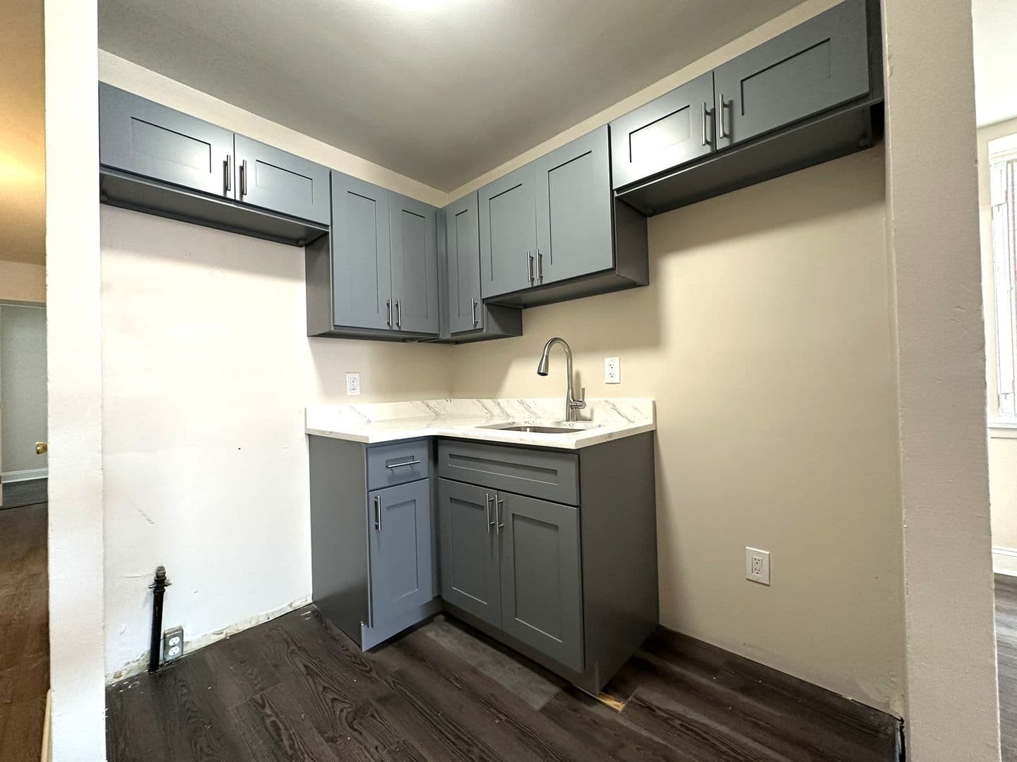 Philadelphia Apartment: 3037 Frankford Ave