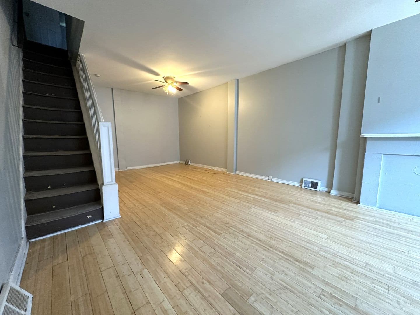 Philadelphia Townhome: 1926 McClellan St