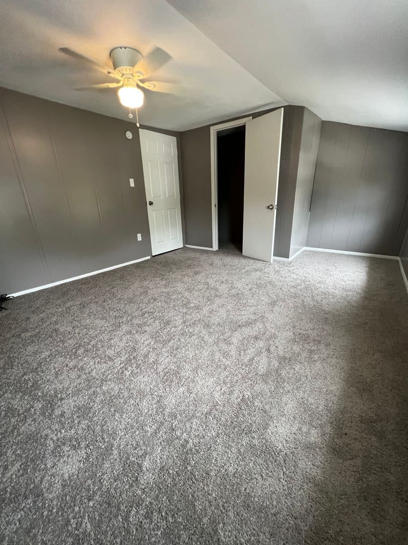 Brookhaven Townhome: 16 3rd St
