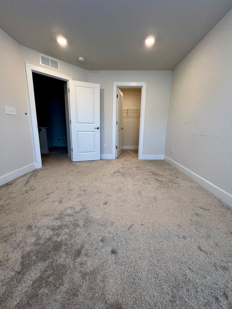 Spring City Townhome: 806 Pecan Rd