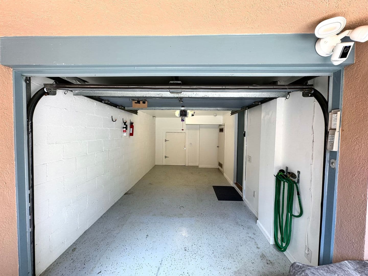 Philadelphia Townhome: 834 N Newkirk St