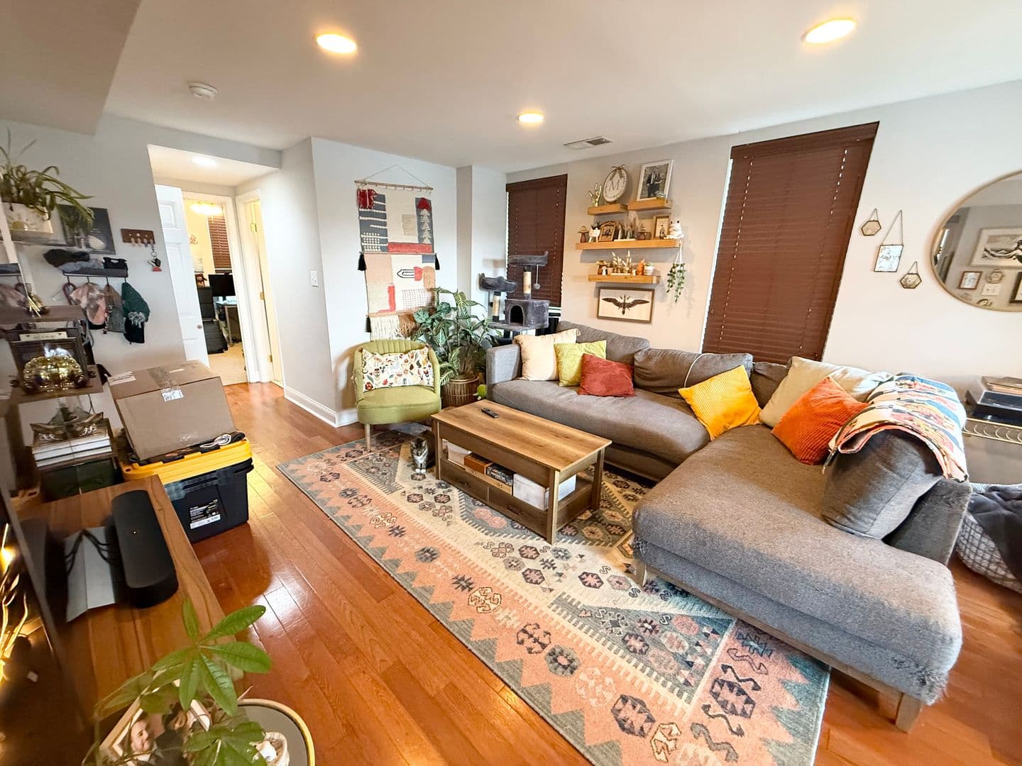 Philadelphia Apartment: 204 Sumac St