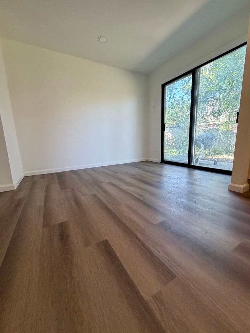 Philadelphia House: 1414 N 11th St