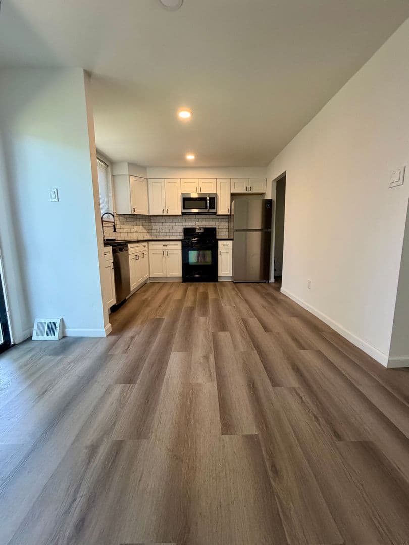Philadelphia House: 1414 N 11th St
