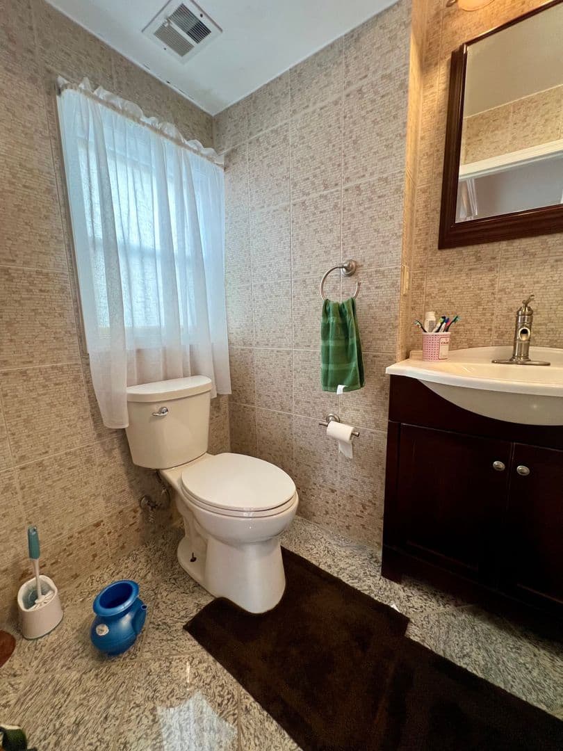 Philadelphia Townhome: 2988 Welsh Rd