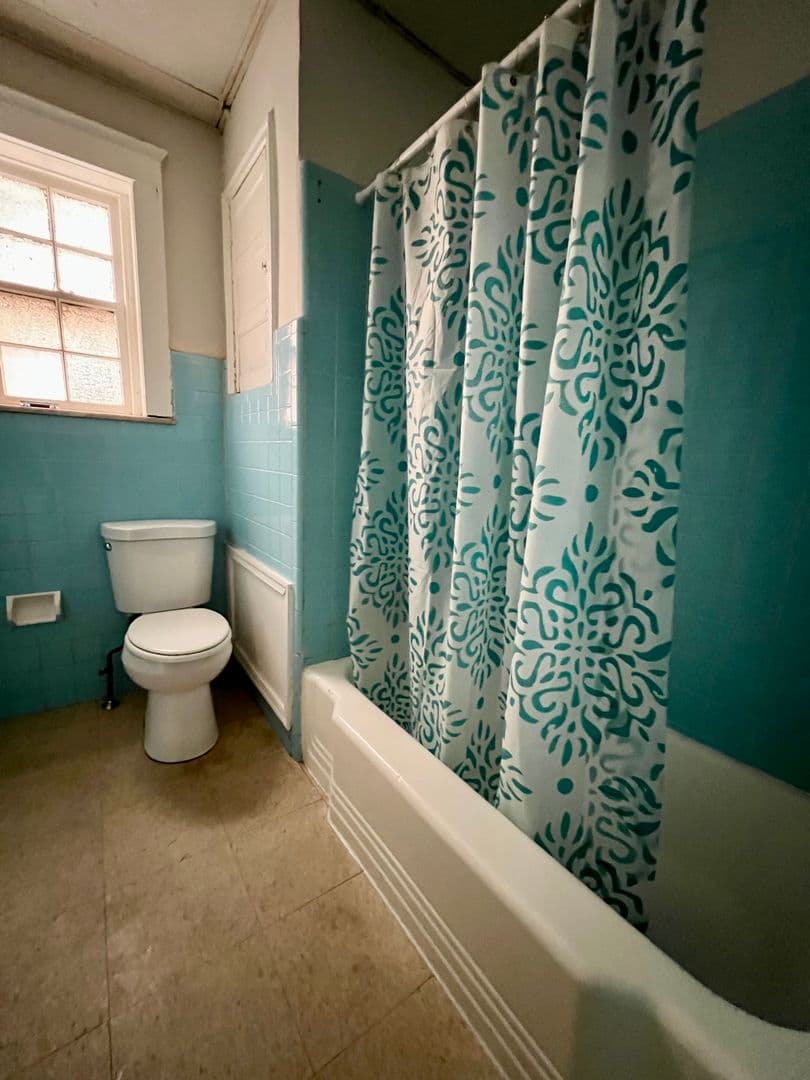 Philadelphia Apartment: 3140 N Broad St