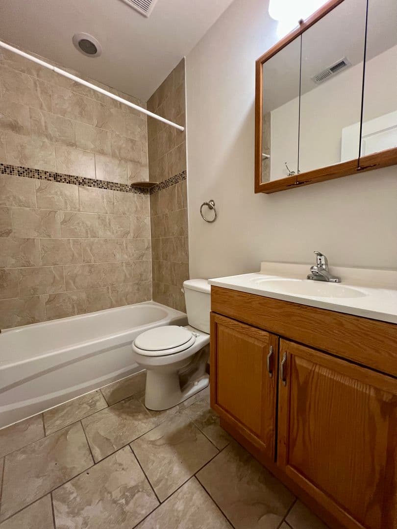 Philadelphia Apartment: 2106 N 17th St