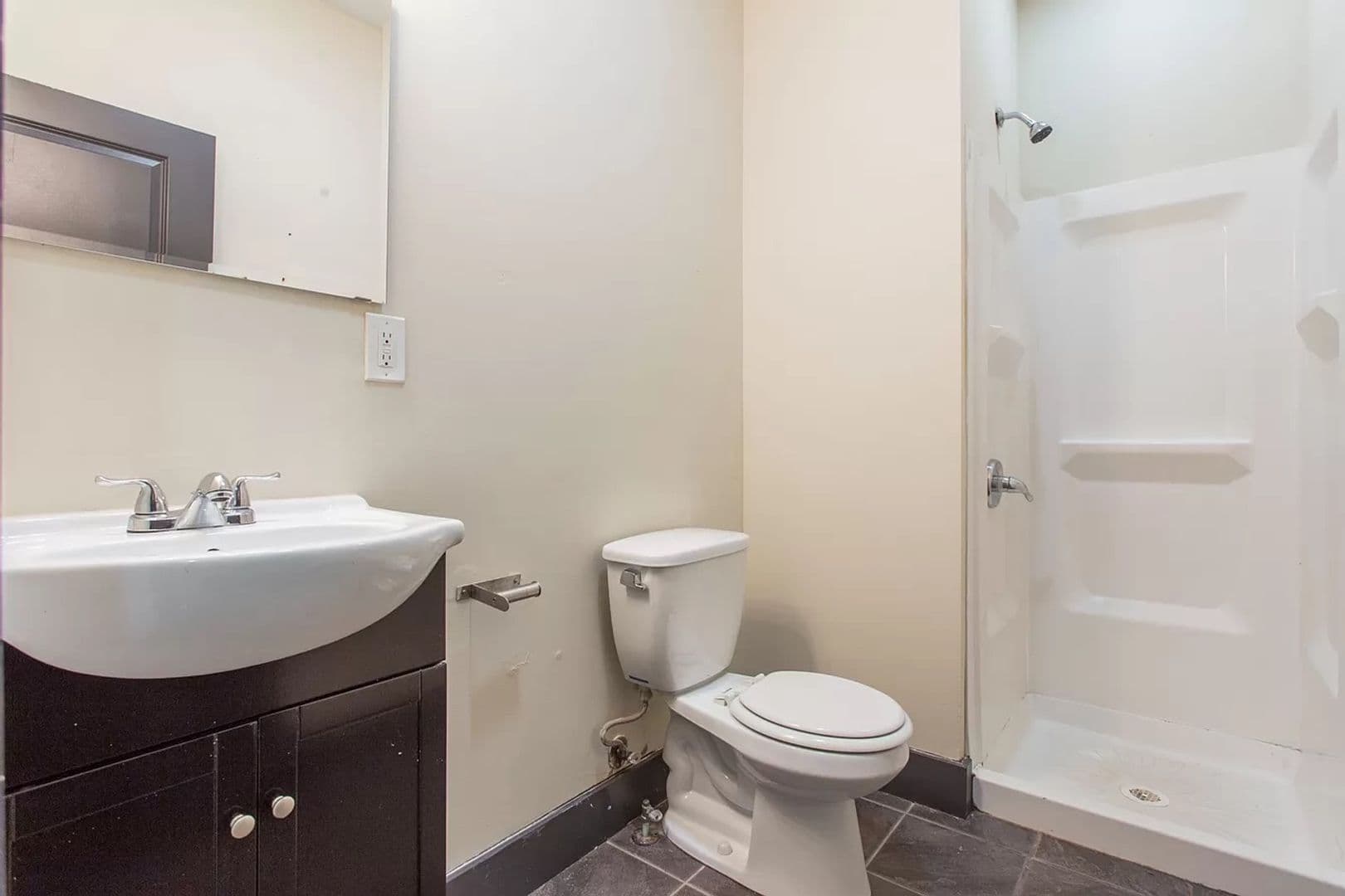 Philadelphia Apartment: 1826 W Norris St