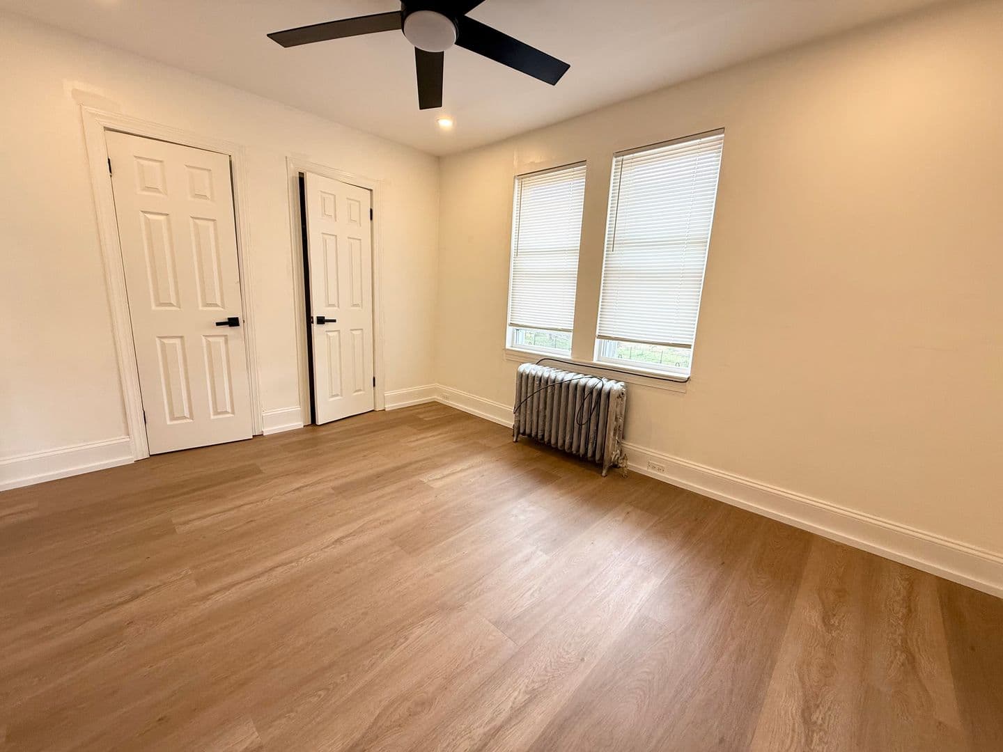 East Lansdowne Condo: 171 Lewis Ave - Unit B