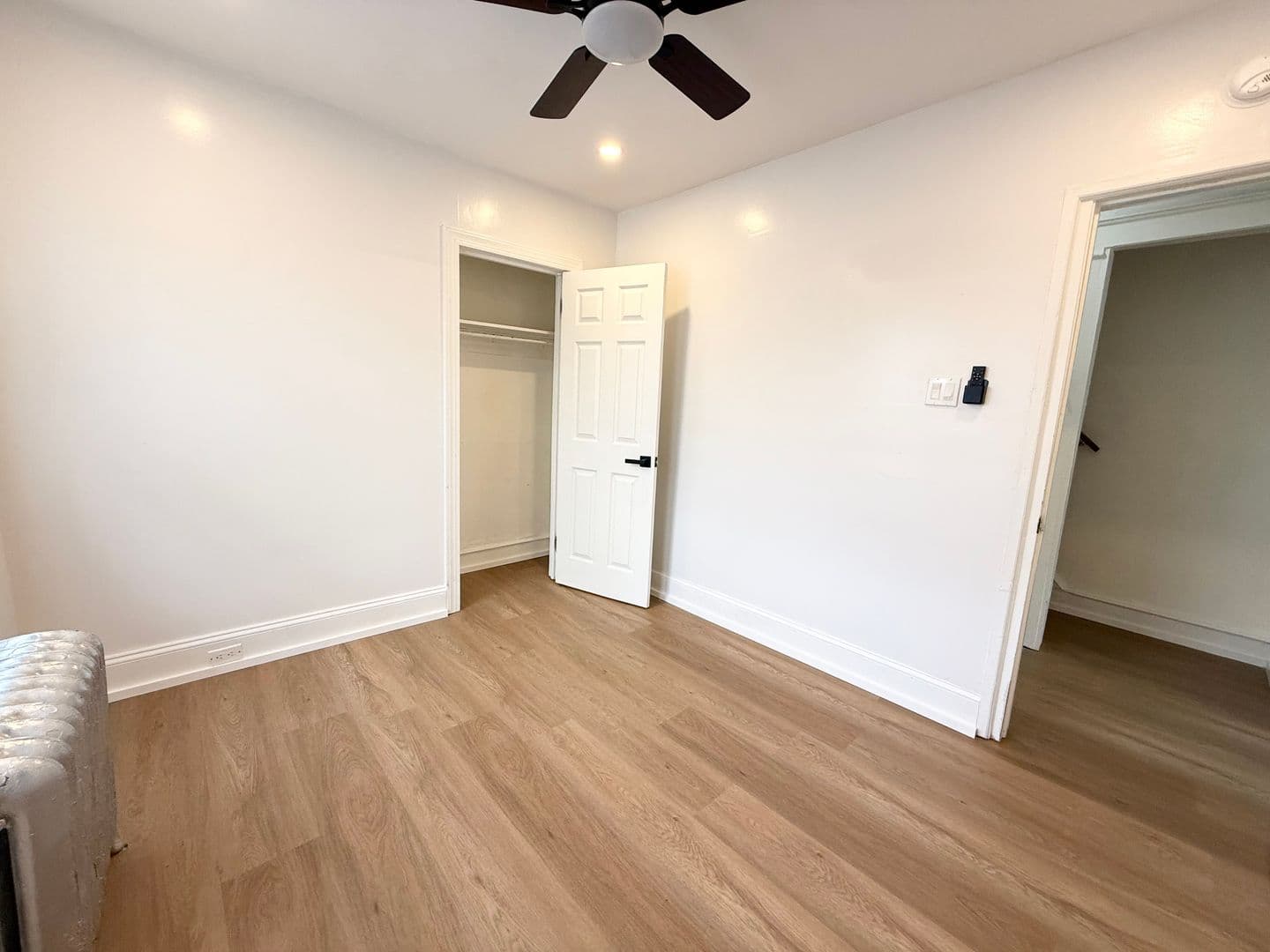 East Lansdowne Condo: 171 Lewis Ave - Unit B