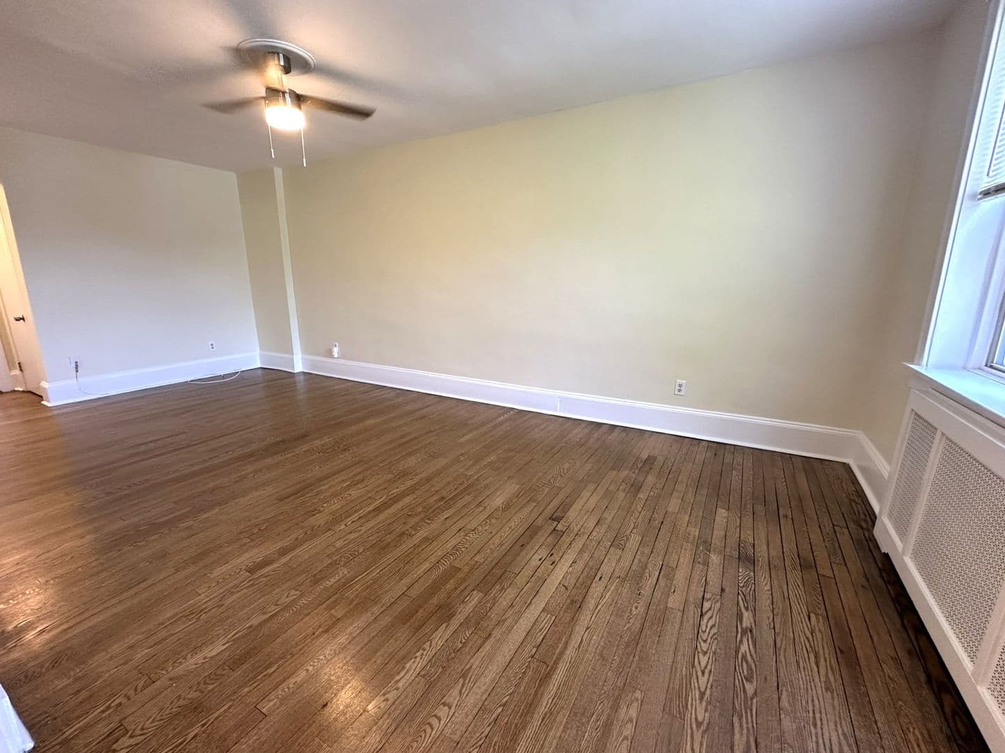 Philadelphia Apartment: 2809 W Queen Ln