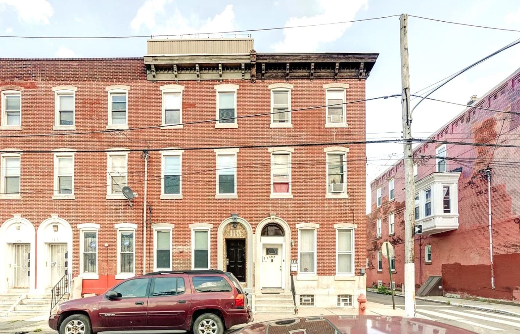 Philadelphia Apartment: 1315 N 19th St