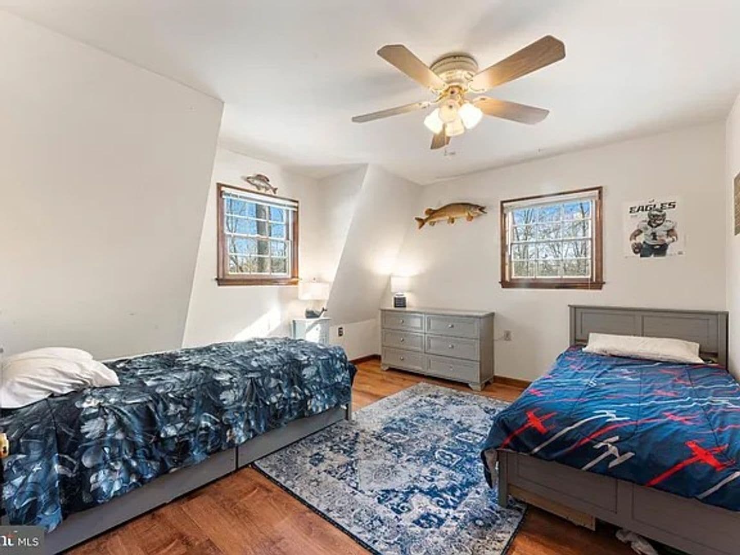 New Hope House: 1596 River Rd