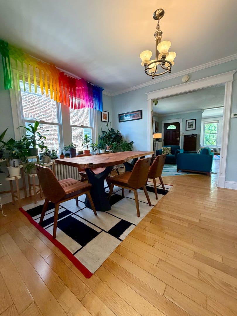 Upper Darby Townhome: 216 Glencoe Rd