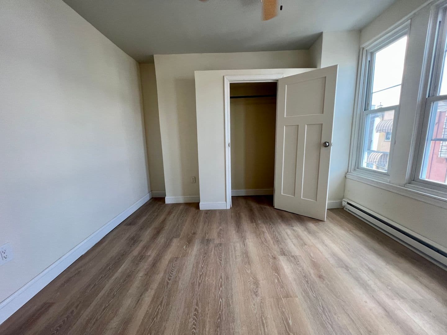 Philadelphia Townhome: 124 E Wishart St