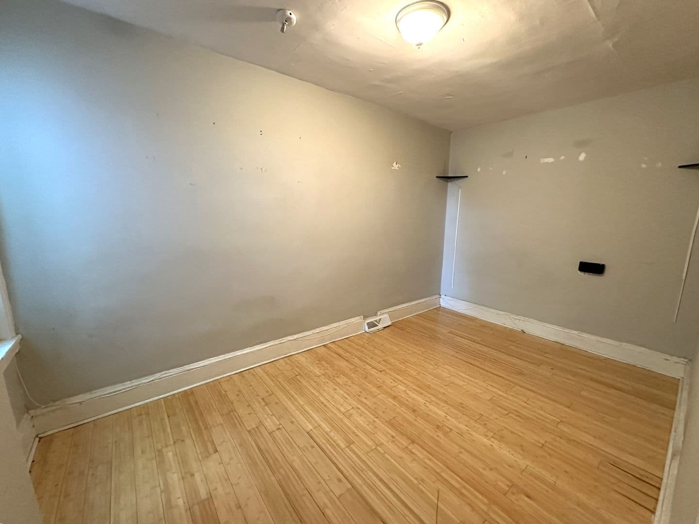 Philadelphia Townhome: 1926 McClellan St