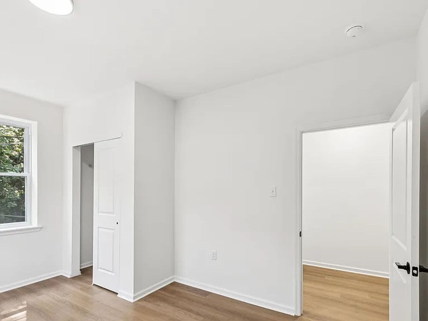 Philadelphia Apartment: 7 N 50th St