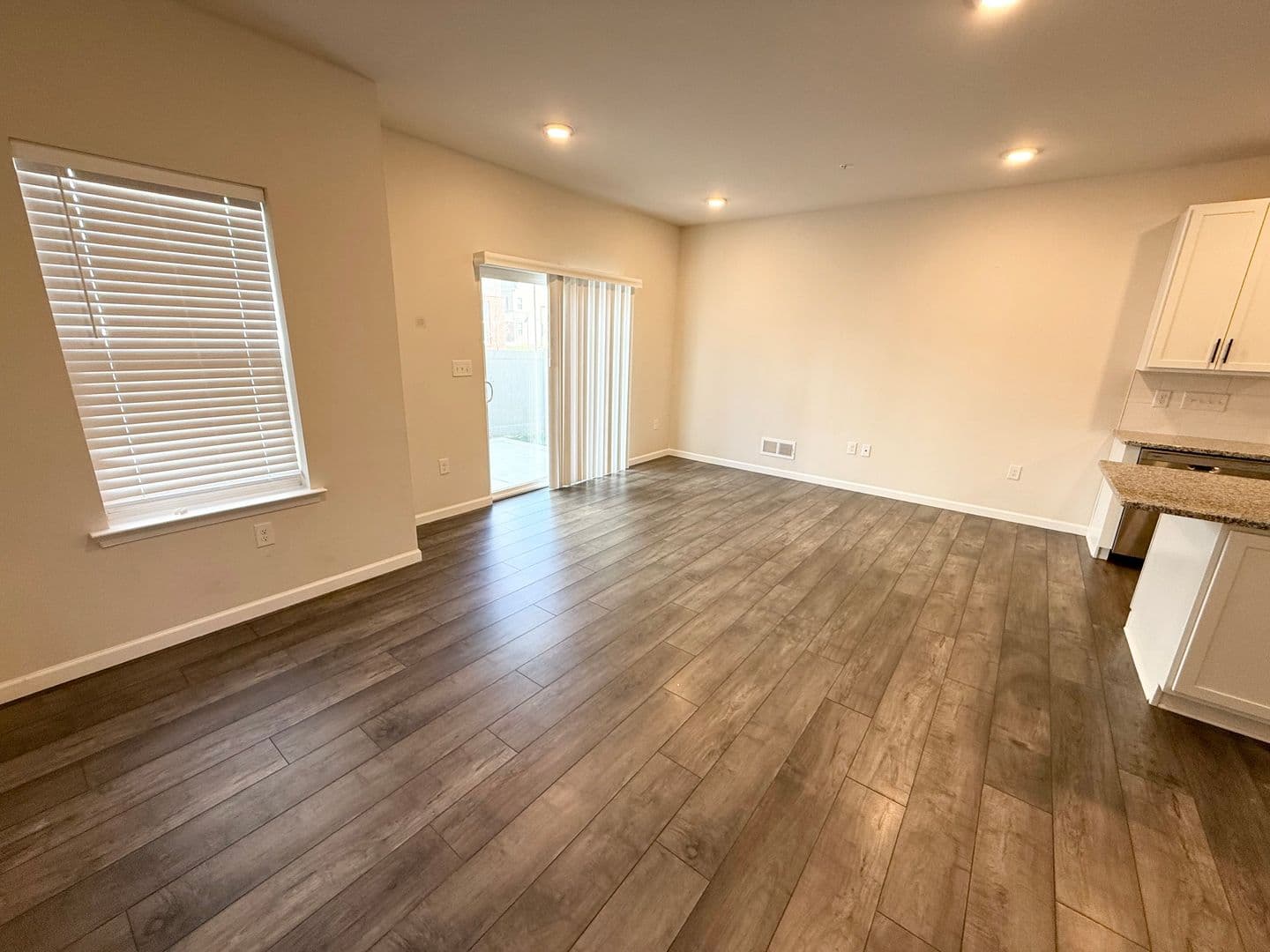 Norristown House: 230 Honey Ln