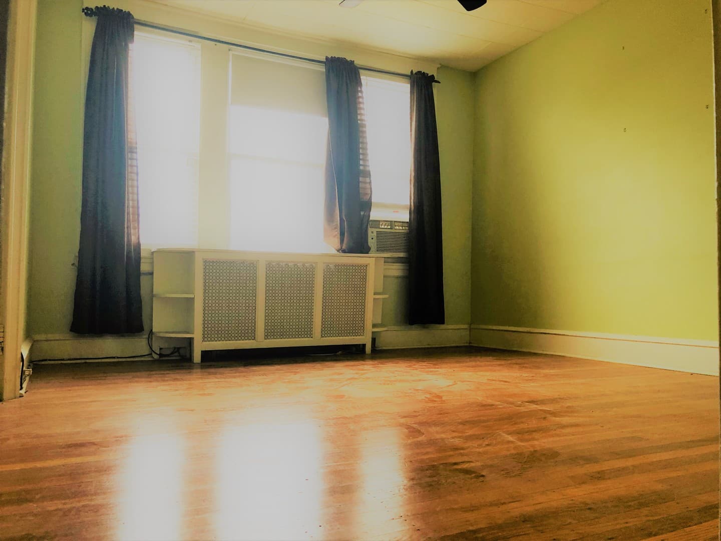 Philadelphia Townhome: 618 Gerhard St