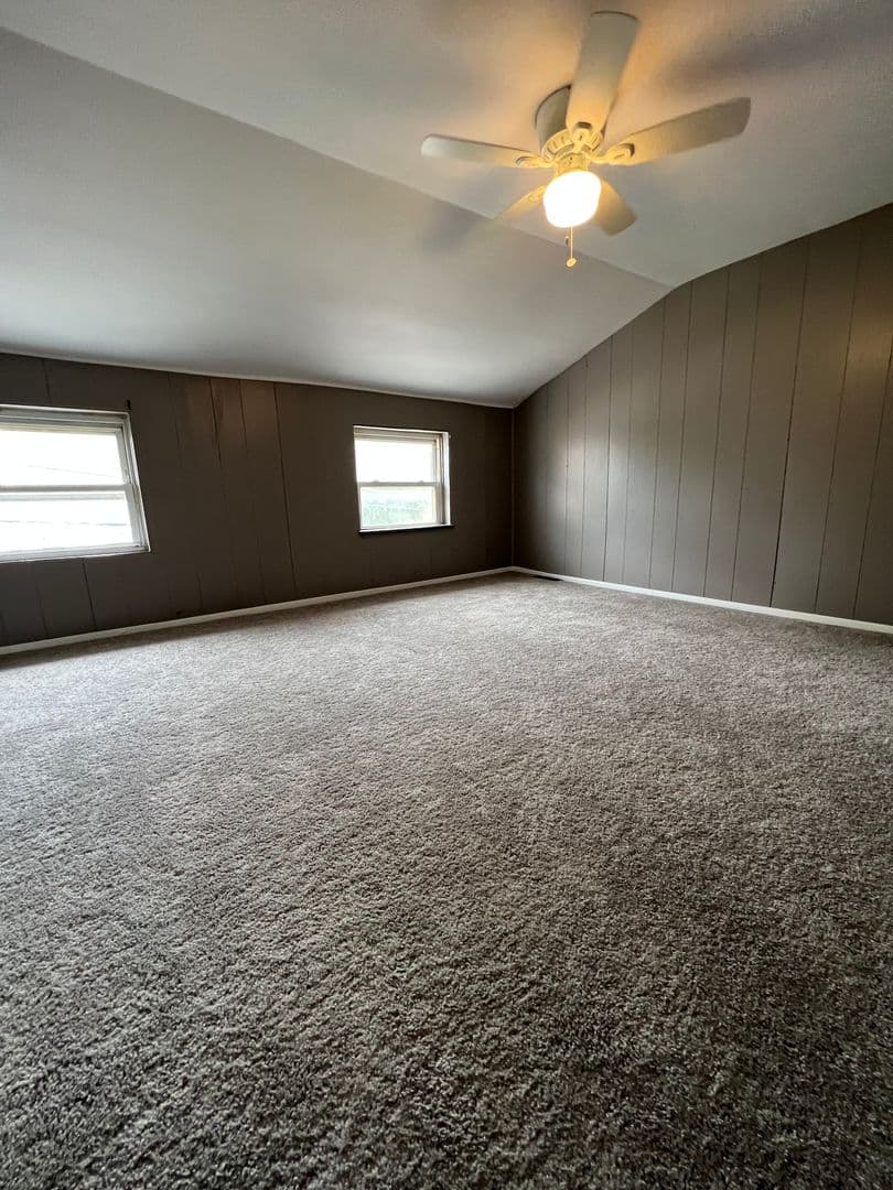 Brookhaven Townhome: 16 3rd St