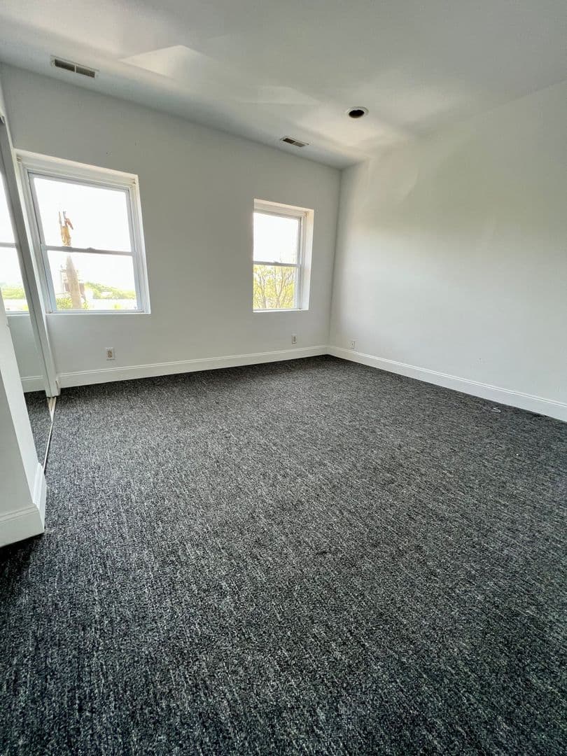 Philadelphia Townhome: 412 N 32nd St