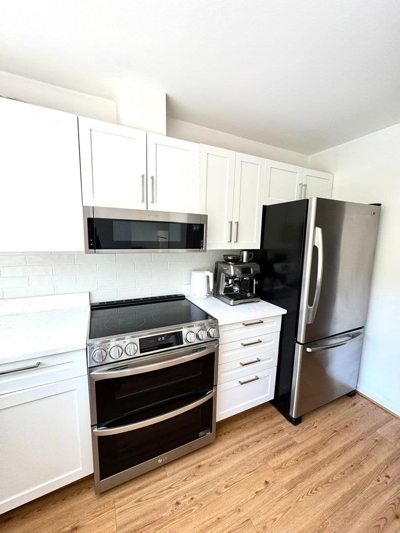 Philadelphia Townhome: 834 N Newkirk St