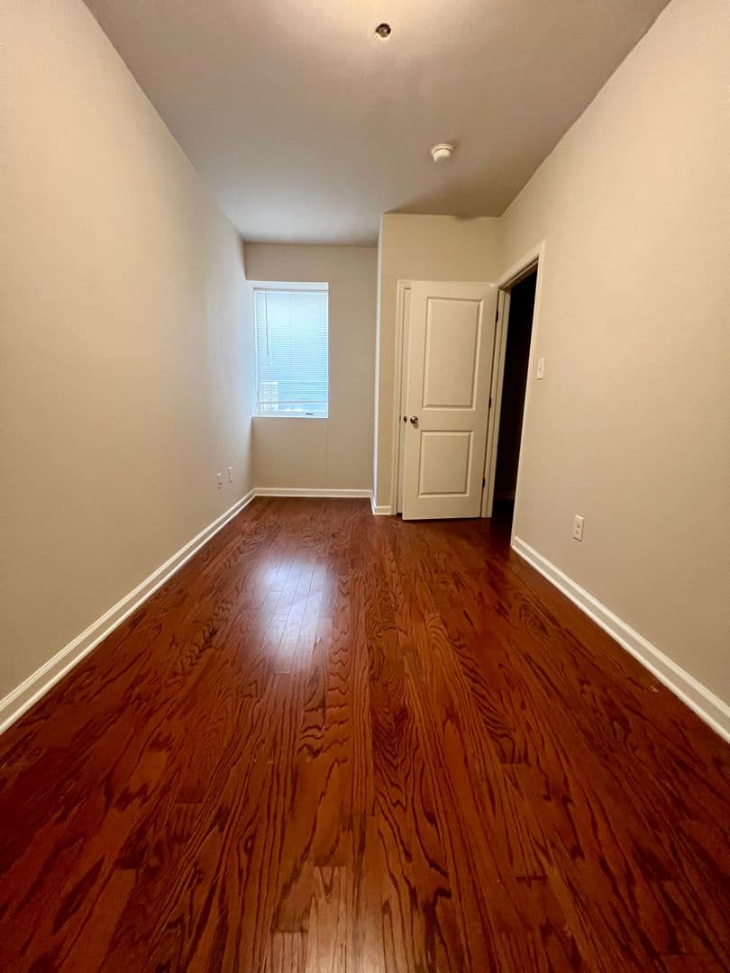 Philadelphia Apartment: 2106 N 17th St