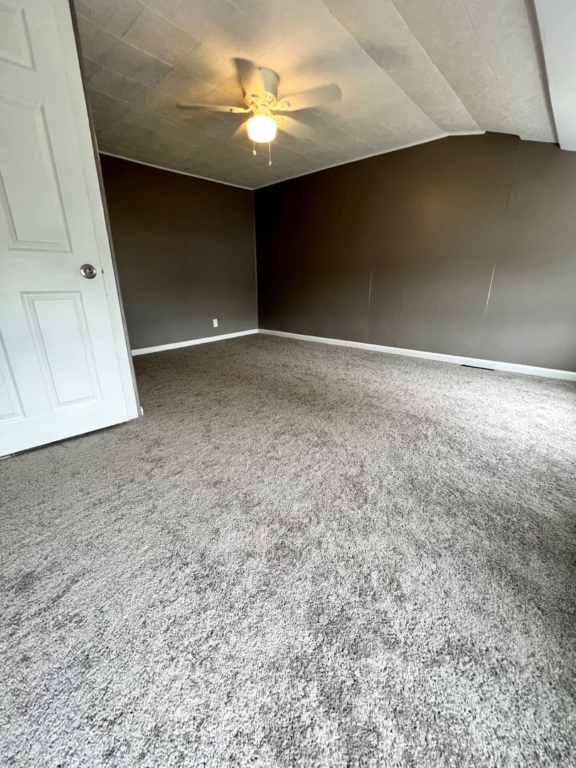 Brookhaven Townhome: 16 3rd St