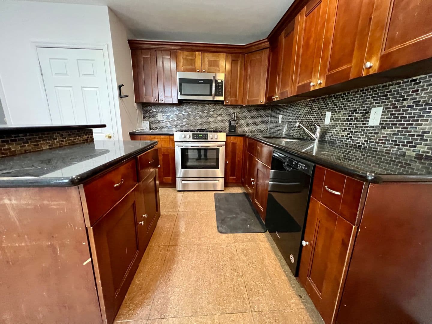 Philadelphia Townhome: 412 N 32nd St
