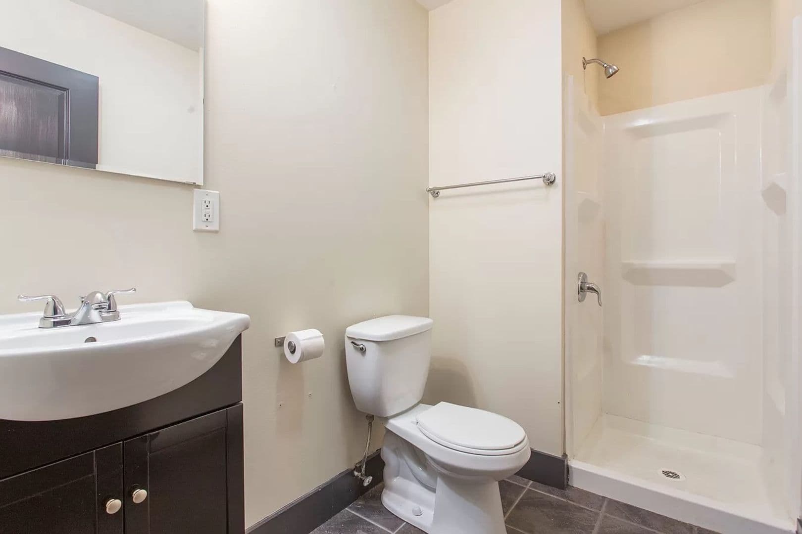 Philadelphia Apartment: 1826 W Norris St