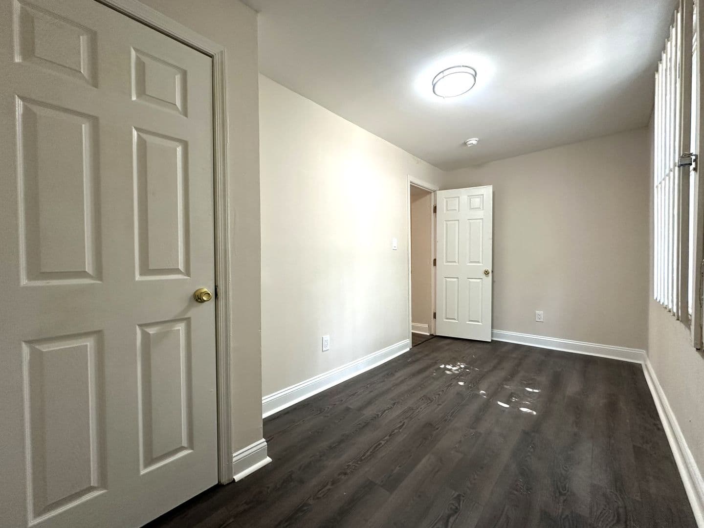 Philadelphia Apartment: 3037 Frankford Ave