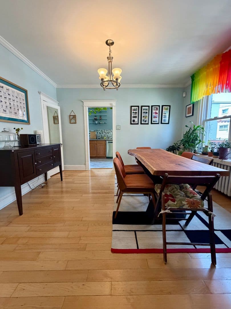 Upper Darby Townhome: 216 Glencoe Rd