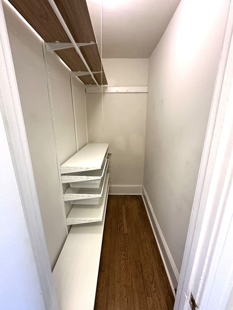 Philadelphia Apartment: 2809 W Queen Ln