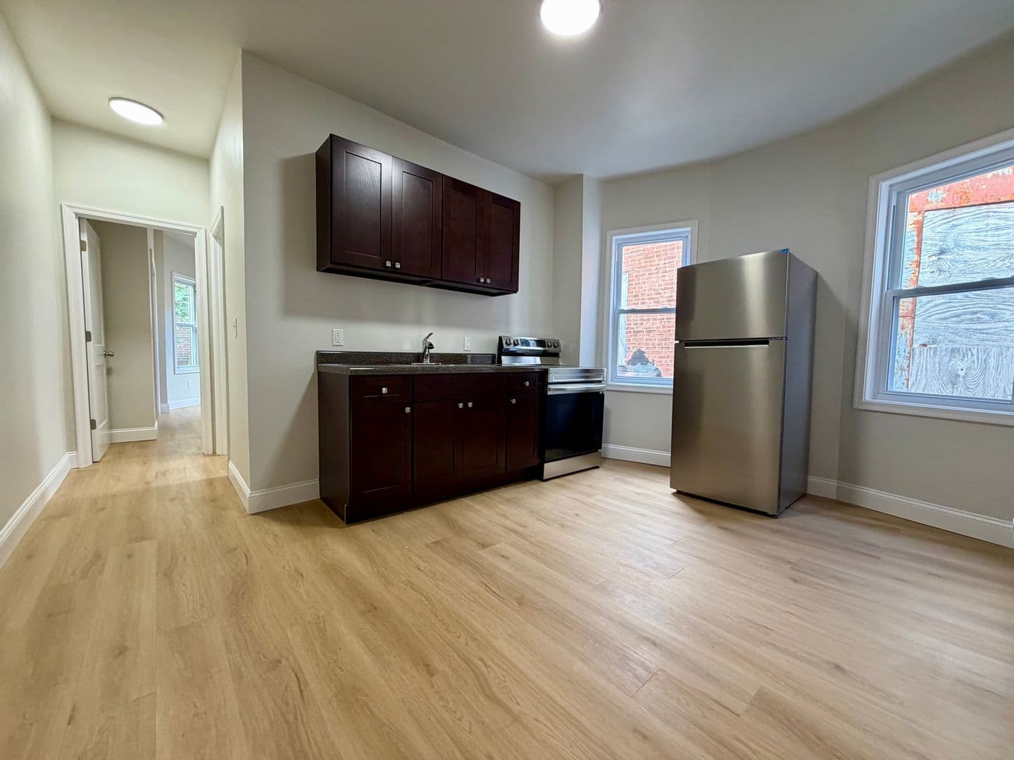 Philadelphia Apartment: 724 S 52nd St